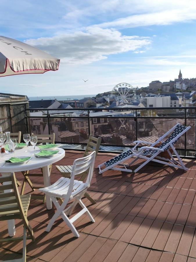 Апартаменти Le Balcon Des Vents Гранвіль Екстер'єр фото