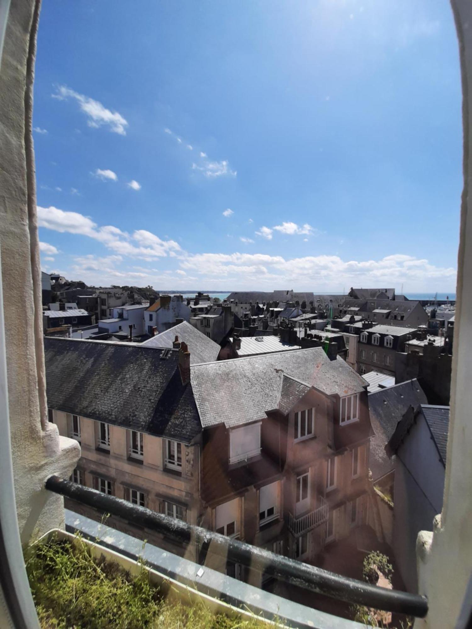 Апартаменти Le Balcon Des Vents Гранвіль Екстер'єр фото